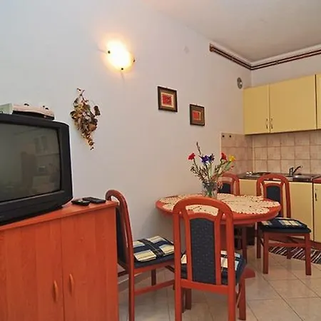 Appartement Jerina *